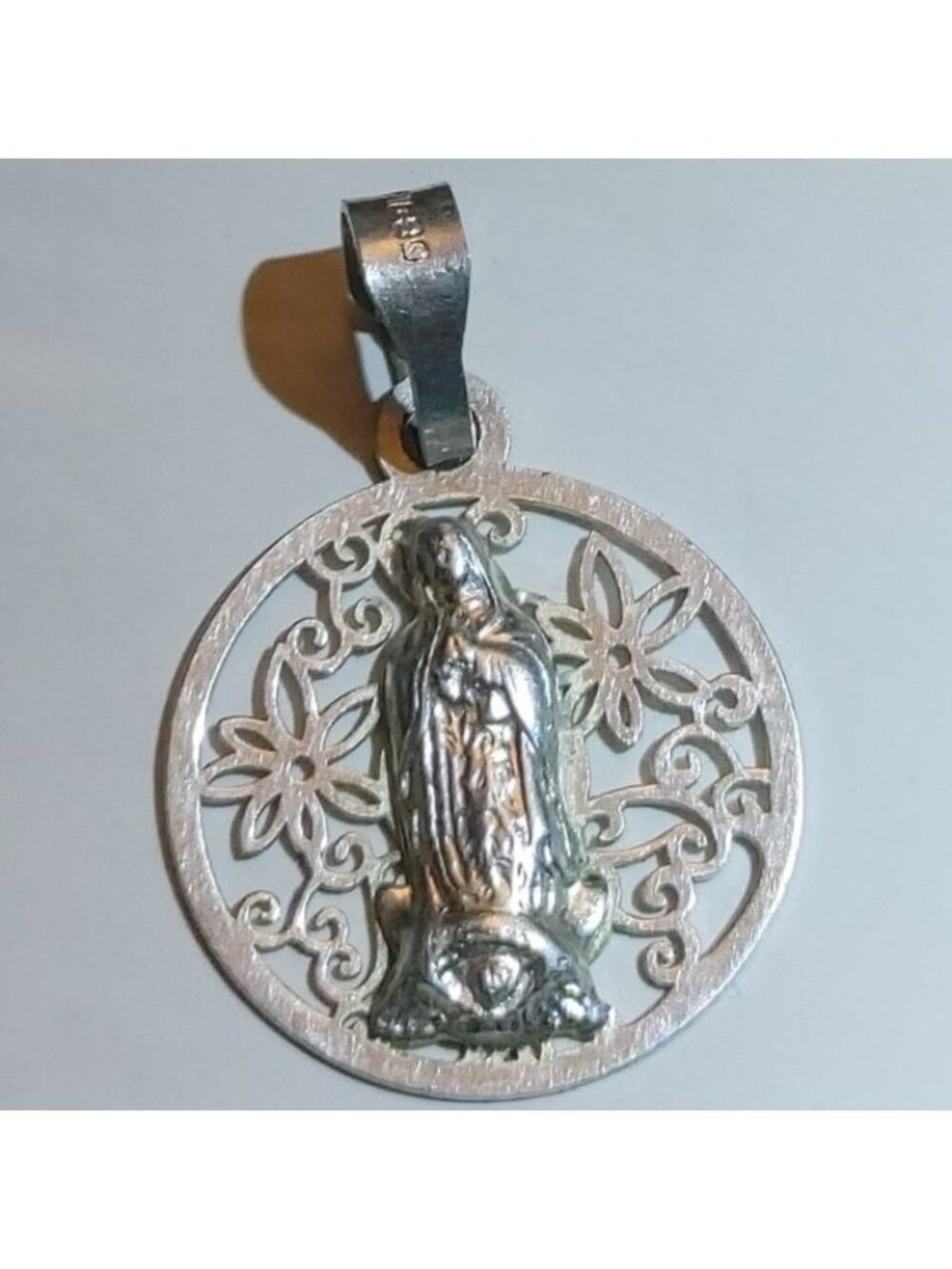 Our Lady Of Guadalupe Filigree Medal Virgin Mary Pendant Religious Charm Stamp